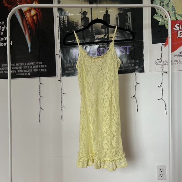 La Vie En Rose Other - Pastel Yellow Floral Lace Ruffled Slip Dress